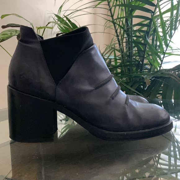 🔥1/2 OFF SUMMER SALE🔥 iXOS Italian Ankle Boots - Absolutely Stunning - Picture 4 of 16